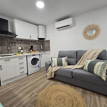 Suites Alameda Centro Levante Benidorm Buitenkant foto