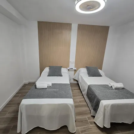 Suites Alameda Centro Levante Benidorm Buitenkant foto