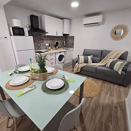 Suites Alameda Centro Levante Benidorm Buitenkant foto