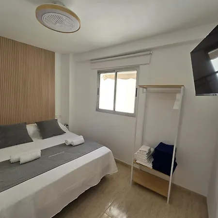 Suites Alameda Centro Levante Benidorm Buitenkant foto